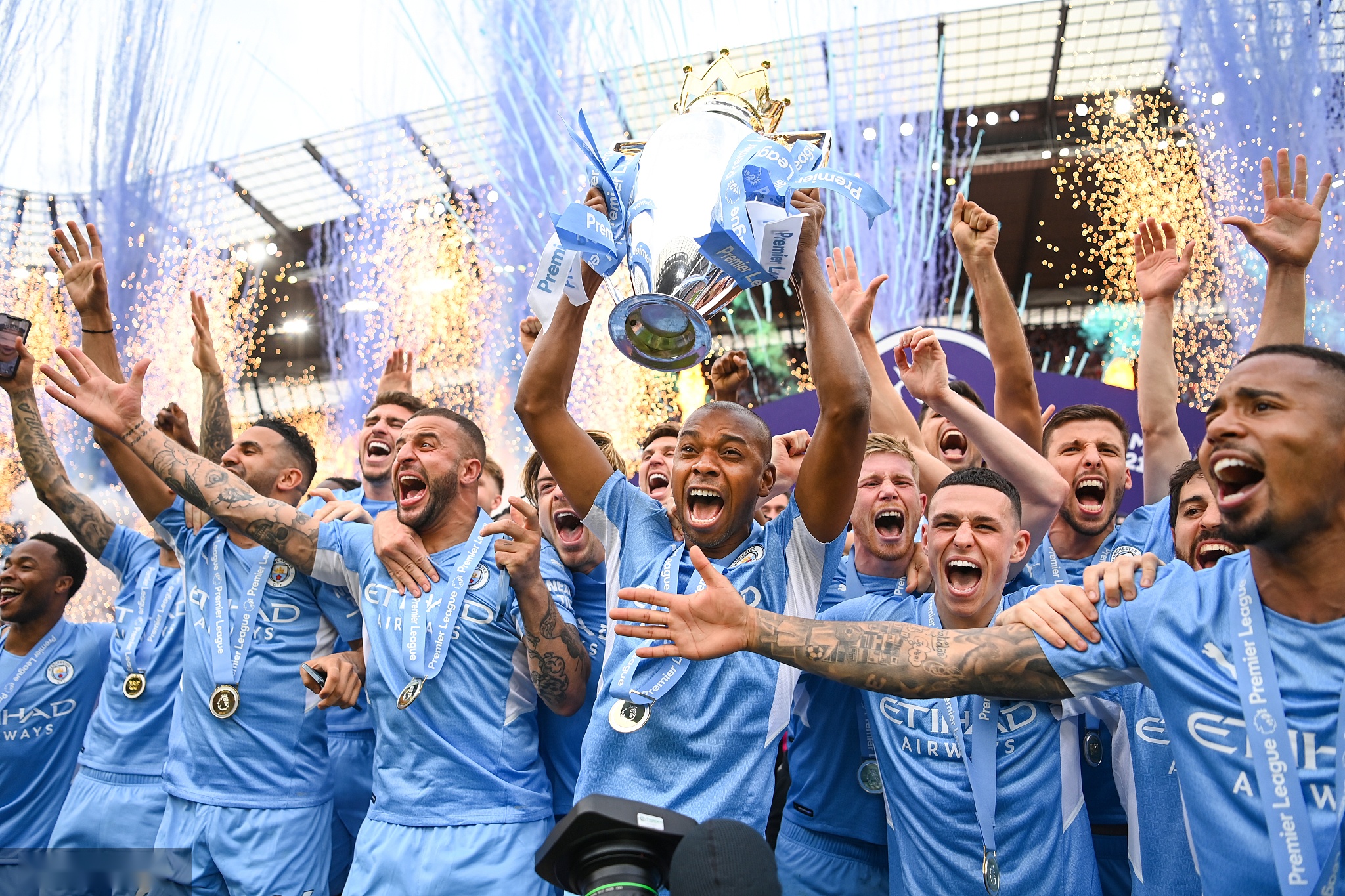 发展之间的 发展之间的