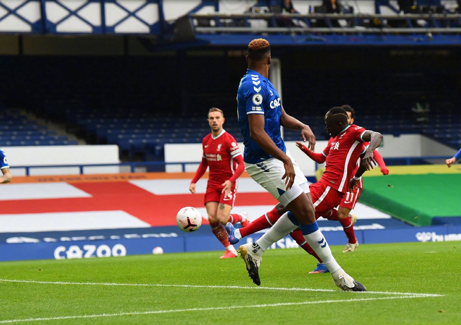 活塞如何利 活塞如何利