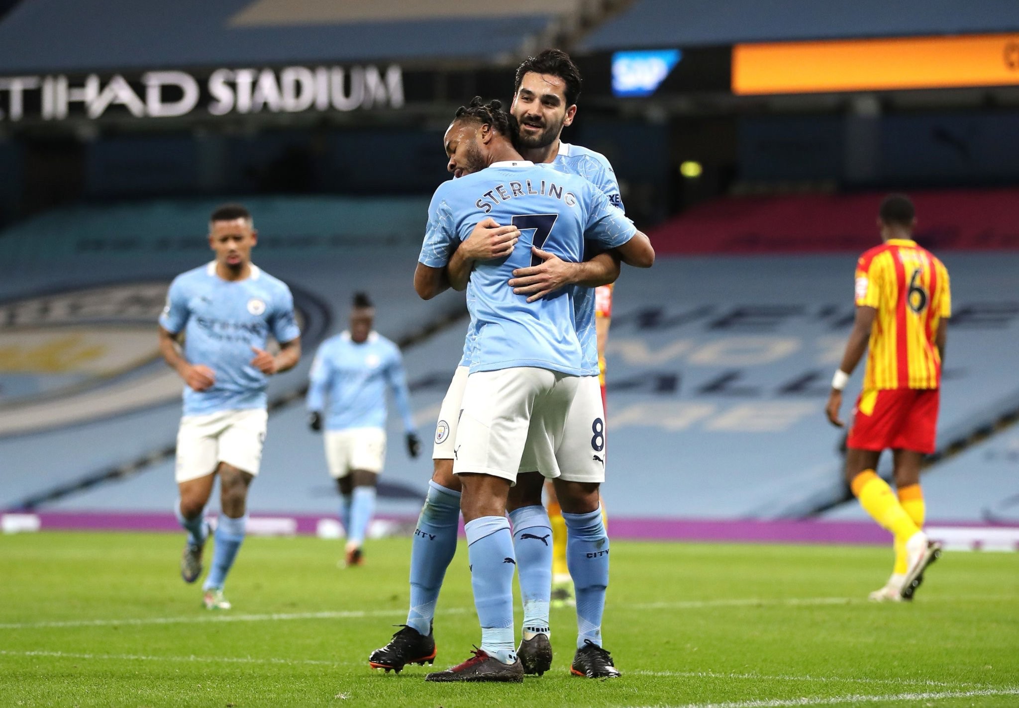 总体而言 总体而言